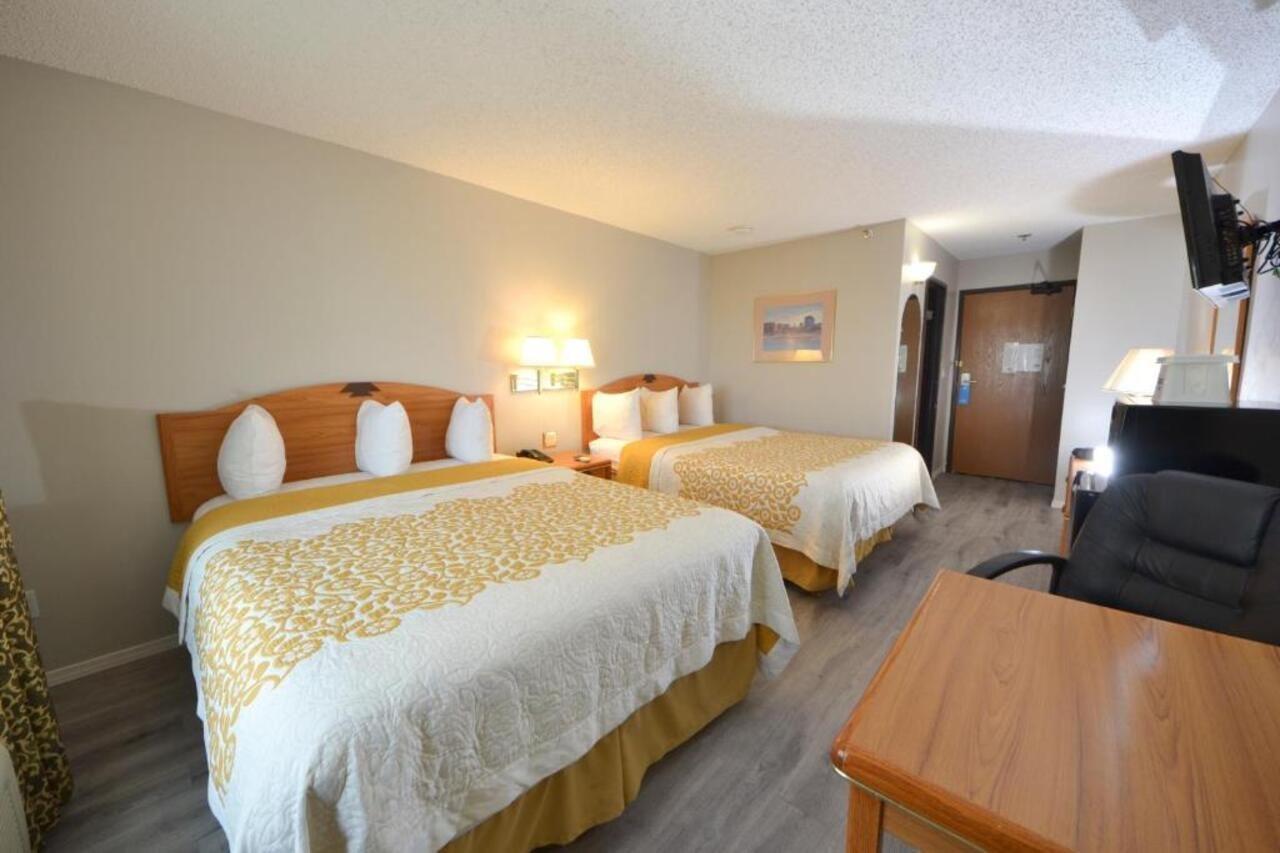 Days Inn & Suites By Wyndham Airport Albuquerque Buitenkant foto