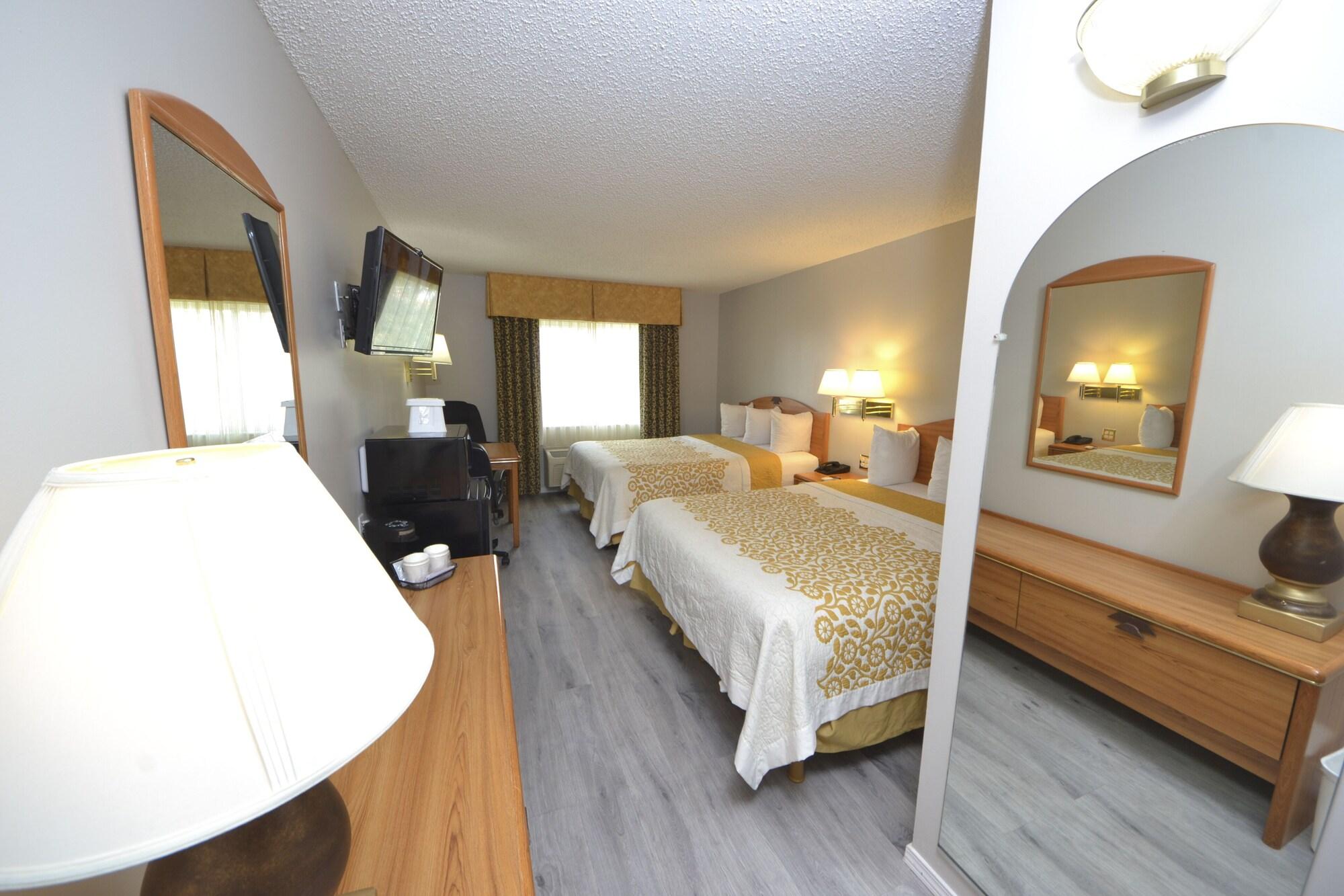 Days Inn & Suites By Wyndham Airport Albuquerque Buitenkant foto